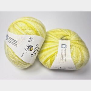 Yarn Bee Chartreuse Awesome Ombre Balls Lot of 2 Acrylic Wool Blend